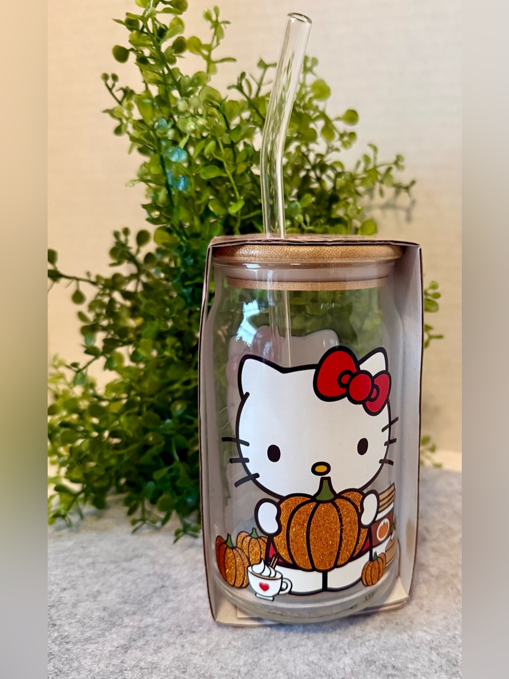 Hello Kitty Pink Glass Tumbler with Lid & Straw